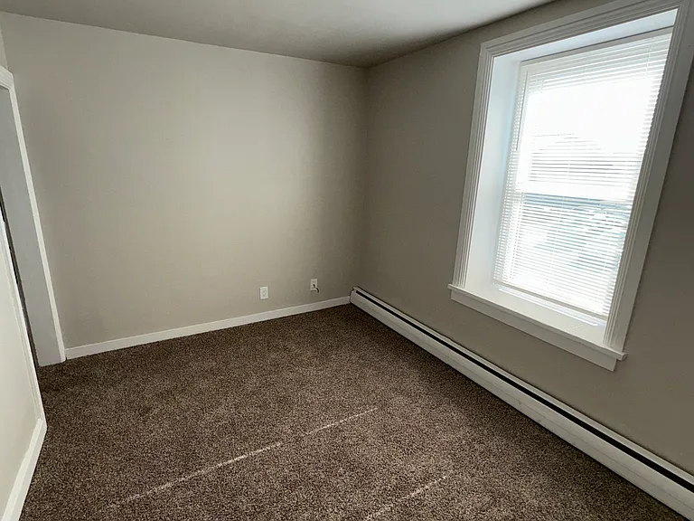 101 E 2nd St #101 — Photo 8