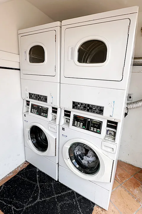2 bed, $3,975 — Photo 4