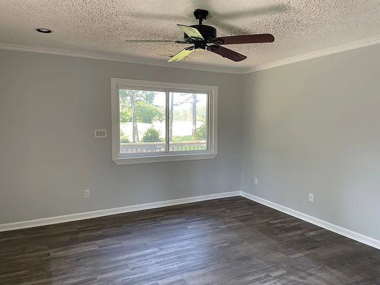 904 Shipyard Point — Photo 17