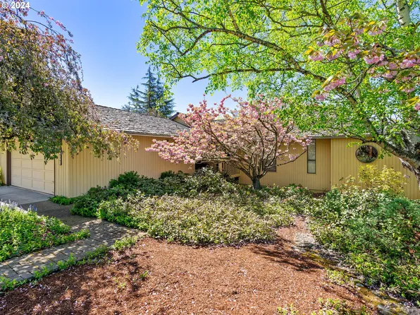 10342 NW Alpenglow Way, Portland, OR 97229