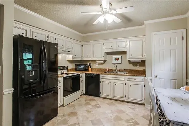 5875 Brentwood Trce — Photo 11