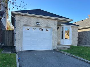 109 Hetherington Cres, Vaughan, ON L4J 2N1