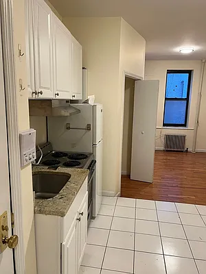 Rented by EMMES Realty Services, LLC | media 19