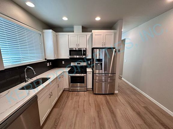 5th image of 3867 SE 92nd Ave