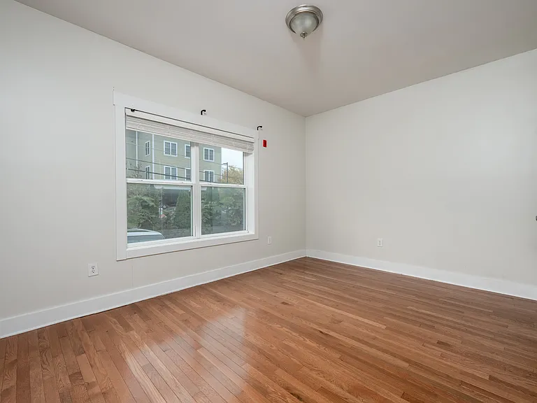 703 N Walnut St #1 — Photo 11