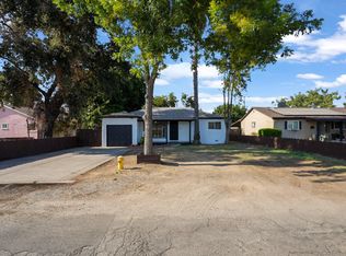 743 Elm Ave, Modesto, CA 95351