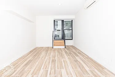 Rented by MySpaceNYC