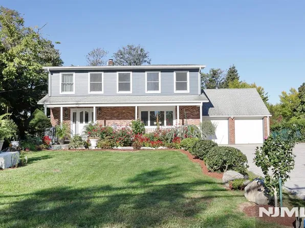 183 Farview Avenue, Paramus, NJ 07652
