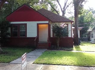 1715 Avenue P, Huntsville, TX 77340