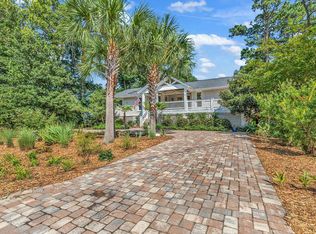 366 Lakeshore Dr, Pawleys Island, SC 29585