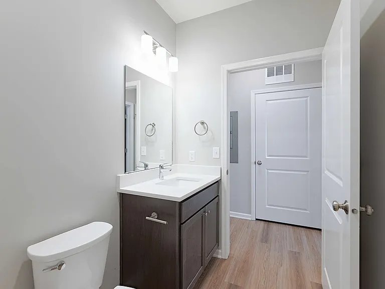 Trailview Apartments at Pioneers Park — Photo 23