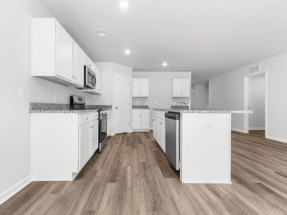 4th image of 1015 Cherrystone Loop