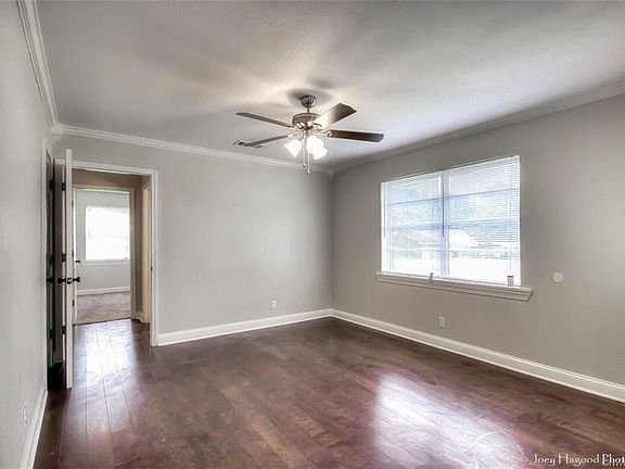 5th image of 8491 Meadow Parkway Dr