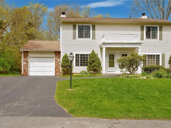 14 A Eagle Run, East Greenwich, RI 02818