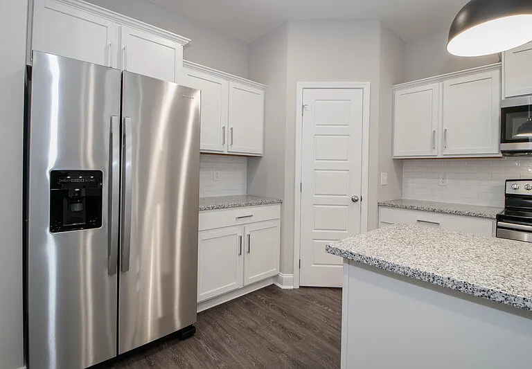 220 Drayton Dr #B — Photo 4