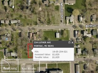 554 Luther Ave, Pontiac, MI 48341