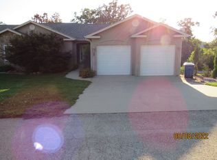 32 Belmont Dr, Camdenton, MO 65020