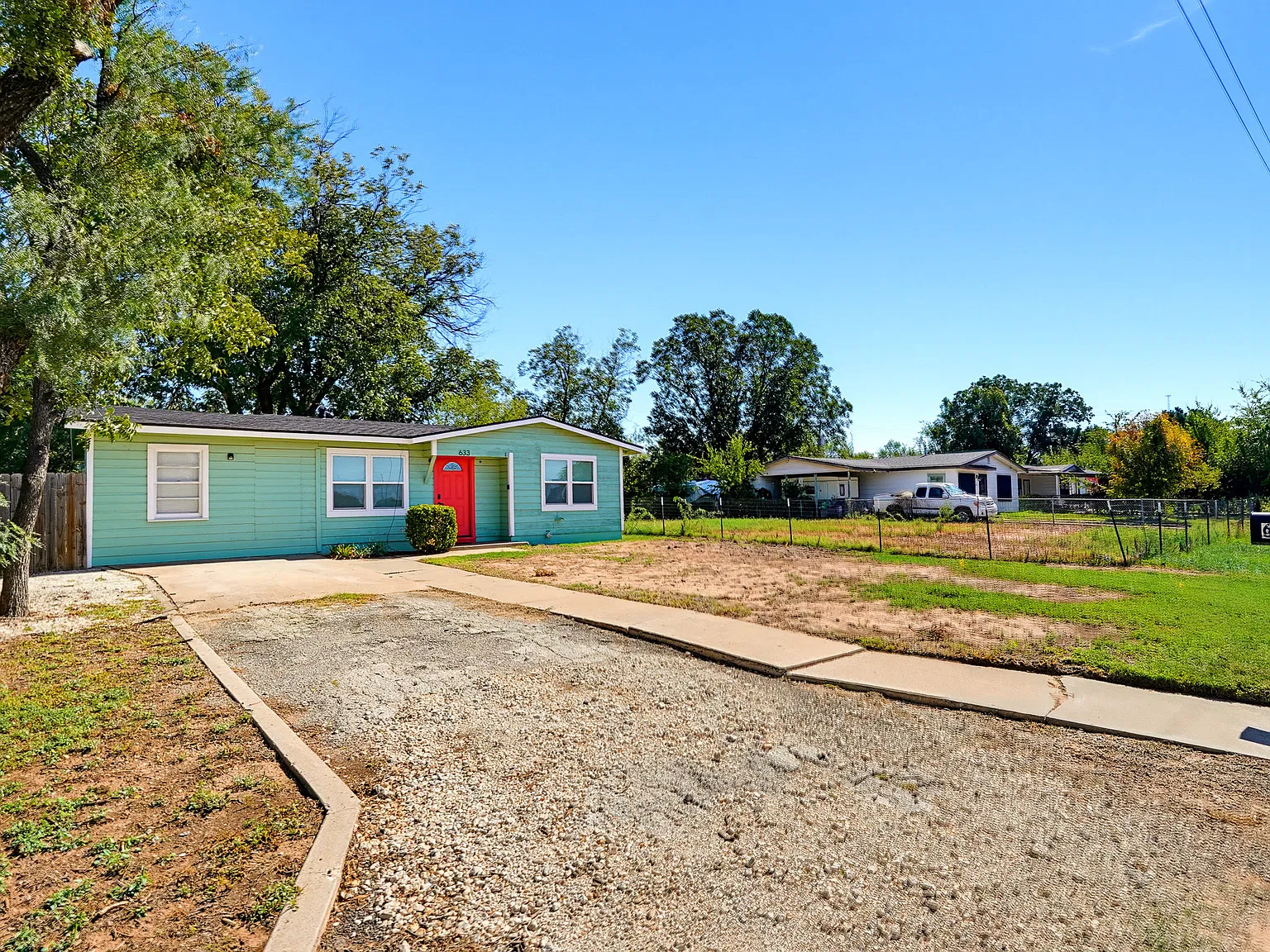 3 bed, 1044 sqft, $2,800 — Photo 4