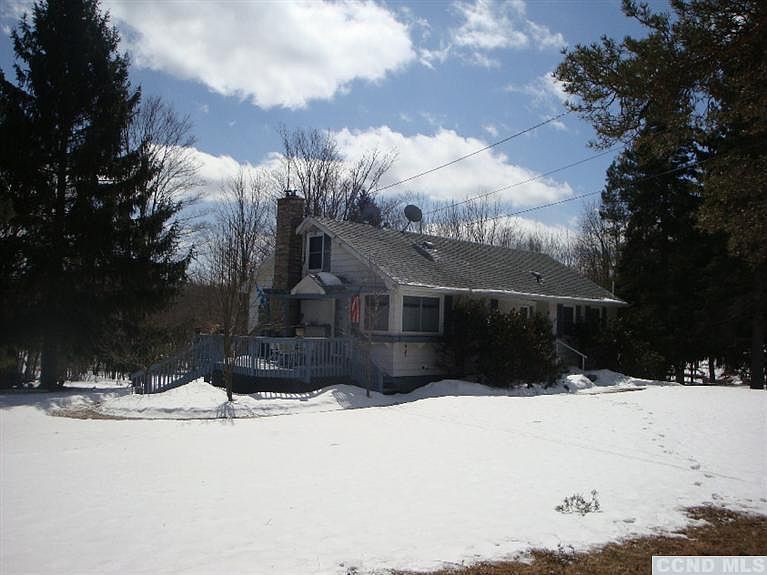 1018 Round Hill Rd, Hensonville, NY 12439 Zillow