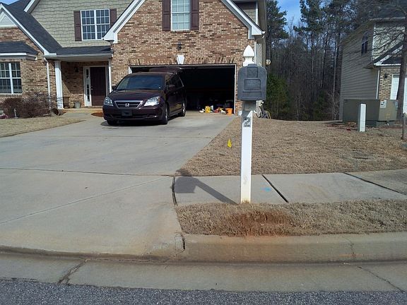 2nd image of 2 Baltic Ave