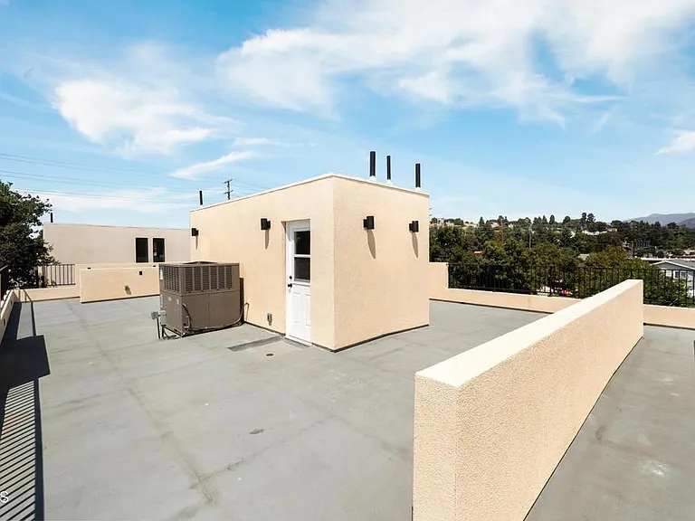 3564 N Eagle Rock Blvd #1 — Photo 30