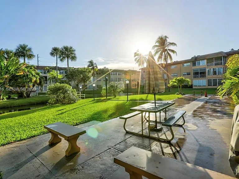 5031 W Oakland Park Blvd #103 — Photo 7