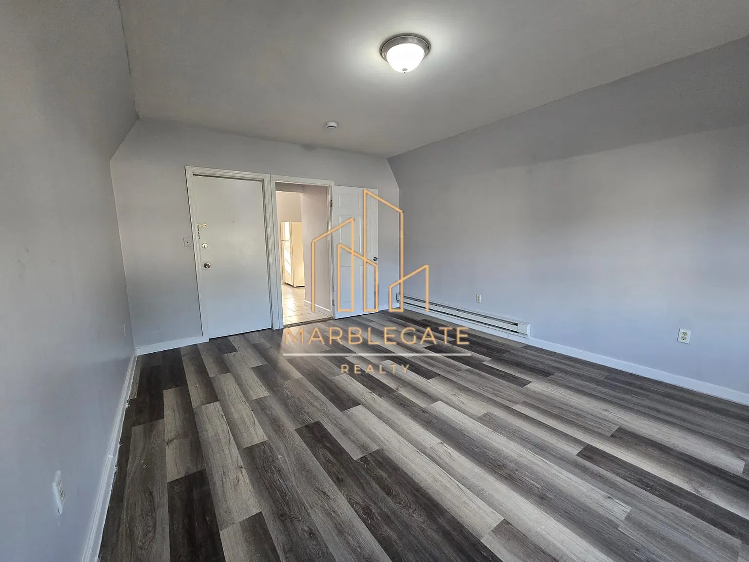 1 bed, 650 sqft, $1,450 — Photo 4