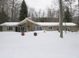 7565 W Day Forest Rd, Empire, MI 49630