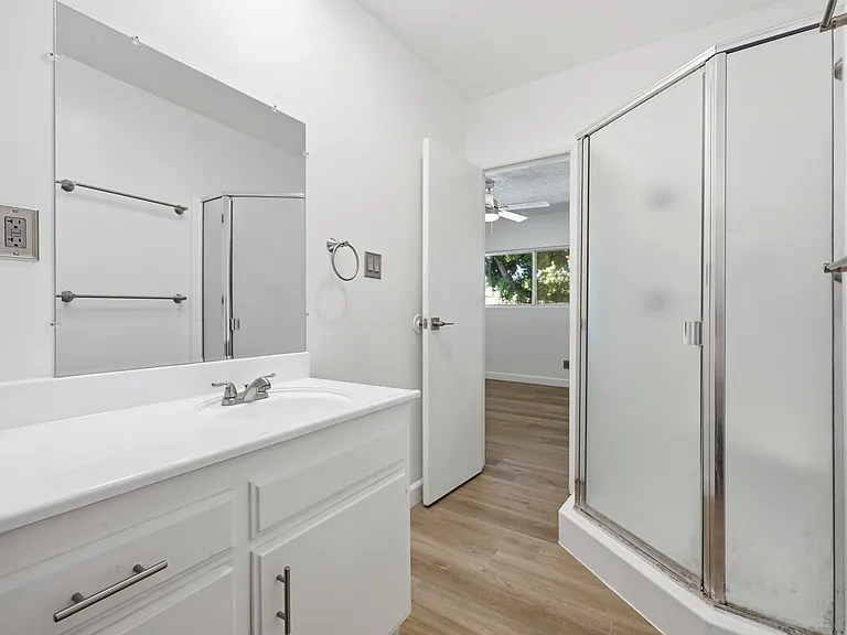 540 W Channel Islands Blvd #5 — Photo 21