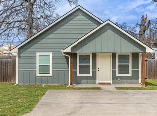933 Rice St, Denison, TX 75020