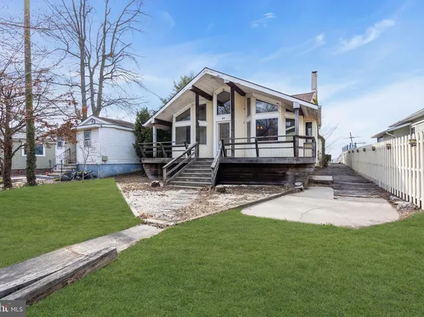 47 S Locust Ave, Salem, NJ 08079