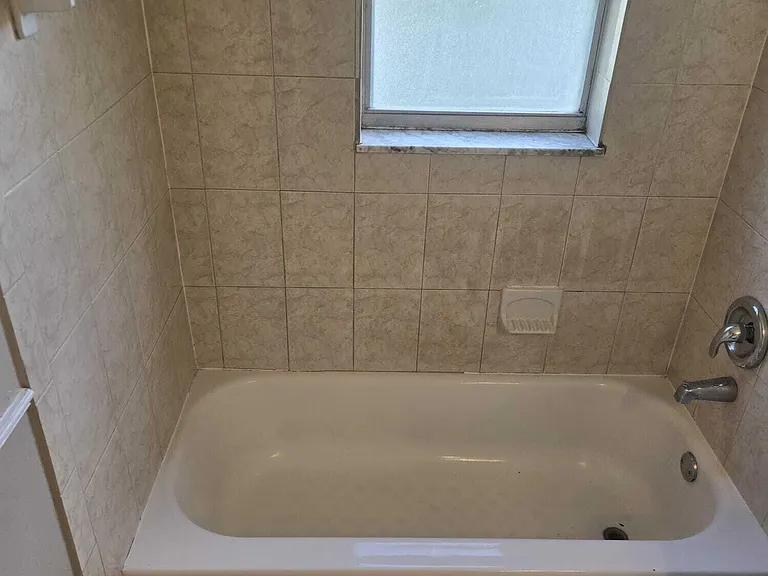 4451 Treehouse Ln #18E — Photo 8