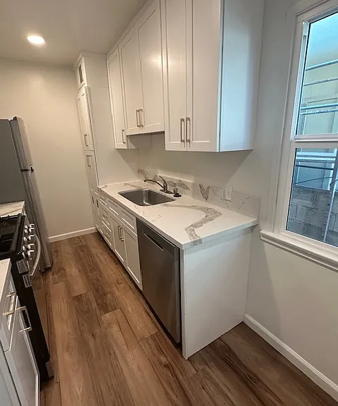 1336 Berkeley St #2 — Photo 2