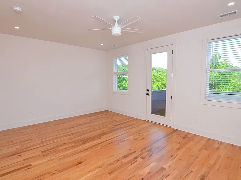 411 McAdoo Ave — Photo 23