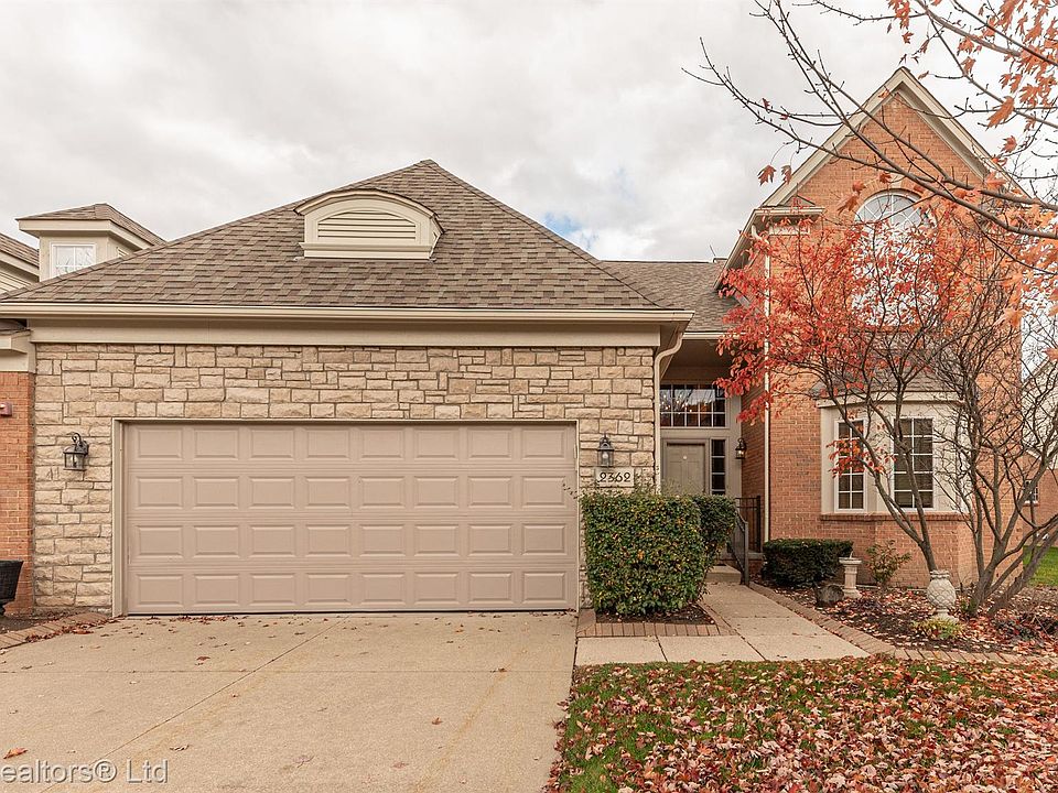 1st image of 2362 Lexington Cir S