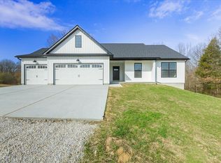 105 Robert Ridge Ct, Troy, MO 63379