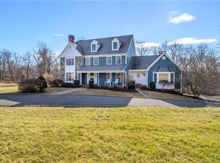 27 Hussars Camp Pl, Ridgefield, CT 06877