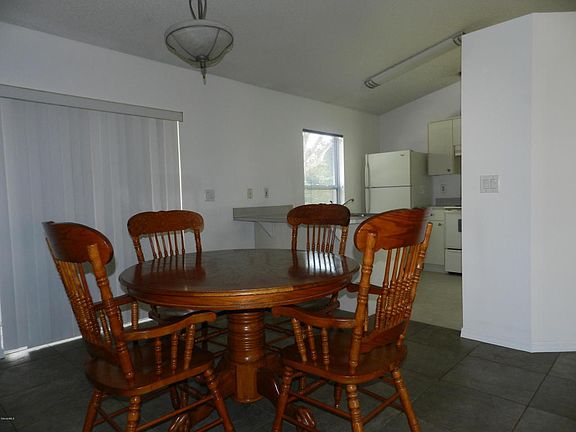 4th image of 1174 Moon St SE