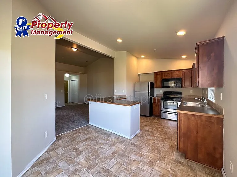 2997 W Acarrera Ln #11 — Photo 5