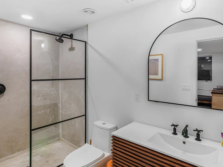 58 Fleming Rd — Photo 14