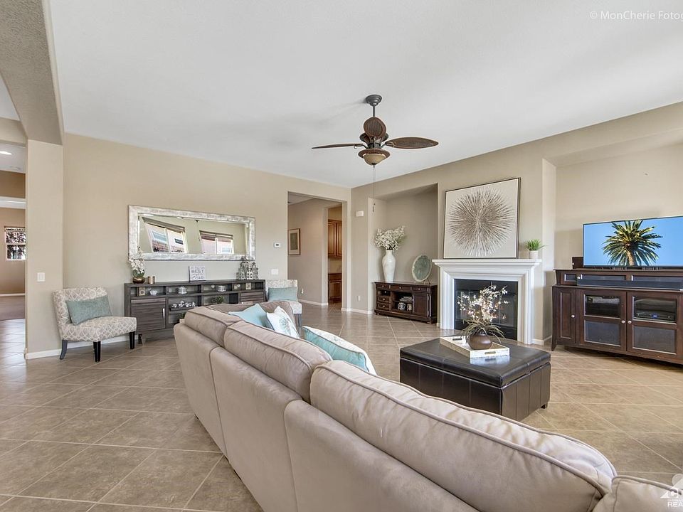 1st image of 82323 Puccini Dr