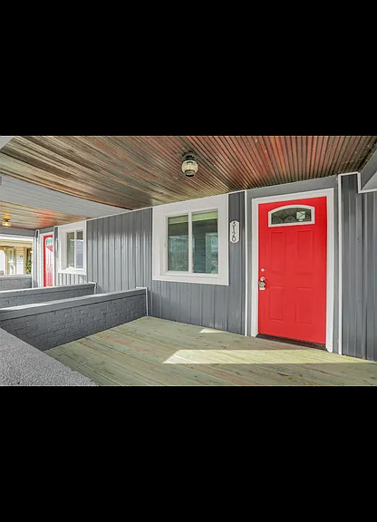 3120 Ruckle St — Photo 2