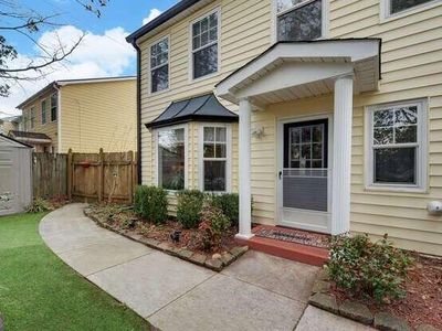 1898 Norcross Chase Cir, Lawrenceville, GA, 30044