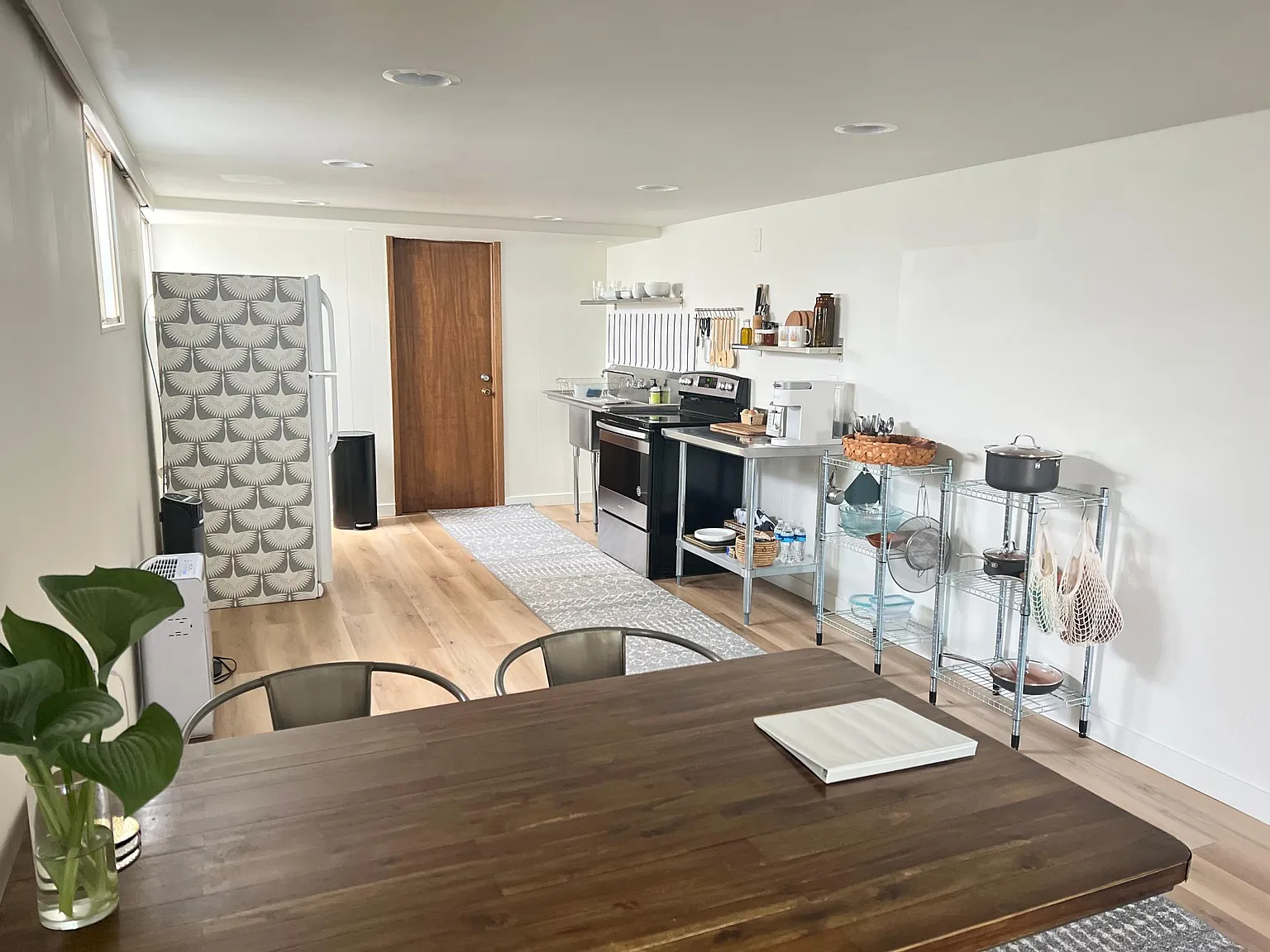 1 bed, 1000 sqft, $1,600 — Photo 3
