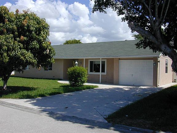 2nd image of 3609 Walden Ln