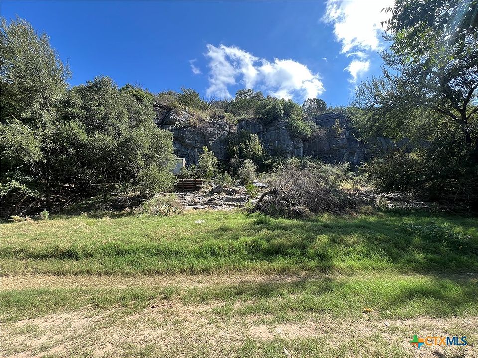 1st image of N River Rd