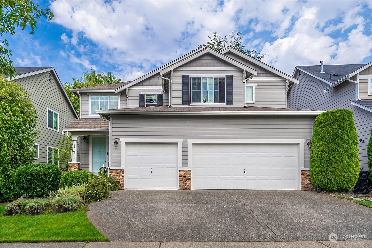 4320 Rigi Street SE photo 1