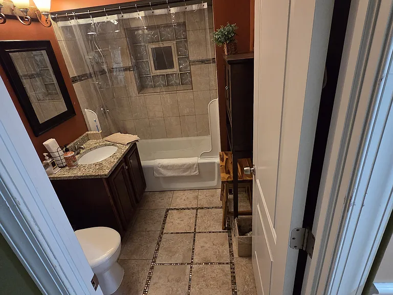 3525 W 62nd Pl #1-B — Photo 8