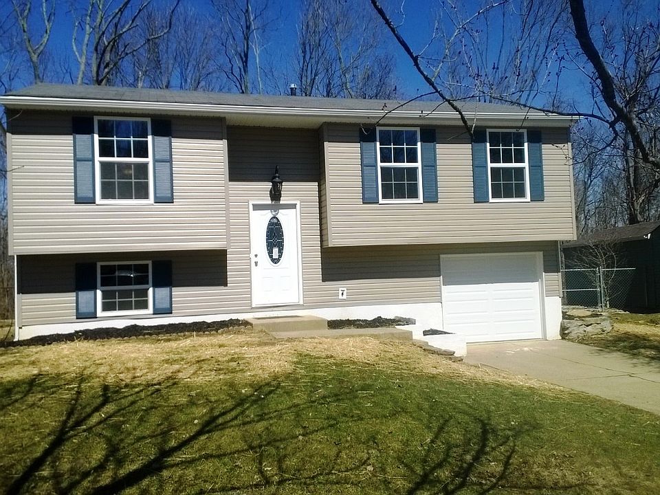 1st image of 797 Laverty Ln