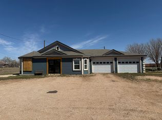 121 S Main St, New Home, TX 79381